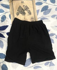 BEAUTIFUL BRAND NEW Black Shorts