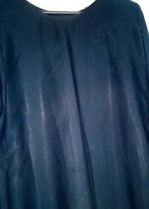 Heavy Fabric Abaya With Thread Embroidery