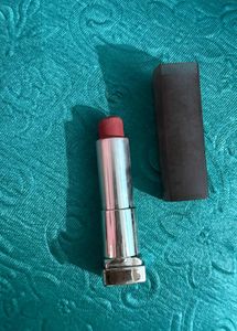 3 Lipstick+ 1 foldable mirror