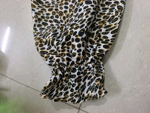 RETRO SMOCKED BACK SQUARE NECK TOP