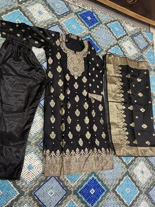 Black & Gold Embellished Banarsi Salwar Kameez