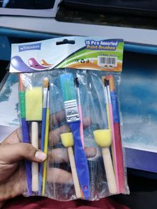 15 Pcs Assorted Paint Brushes