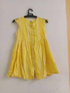 I am Decluttering My Wadrobe