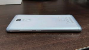 Xiaomi Redmi Note 3 (Broken &amp; Dead)