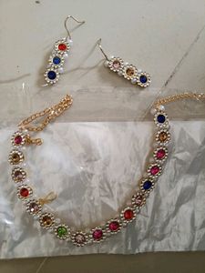 Multi Colour Chocker