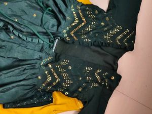 Best Haldi Outfit