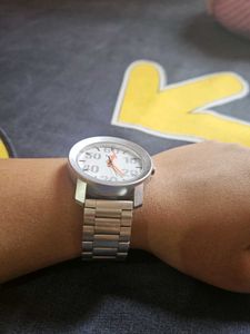 Stylish HM Classic Silver Watch