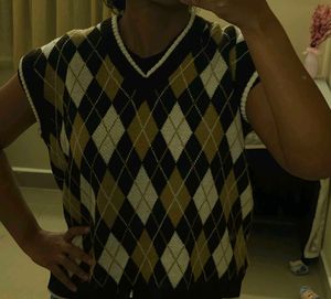 Pullover Vest