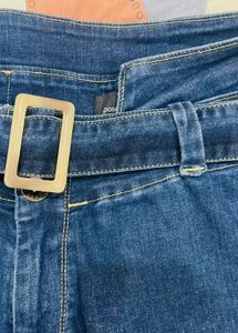 Xpose Super High-waisted Belted Cropped Jeans