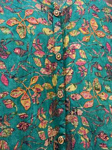 Meena Bazar Kurta.