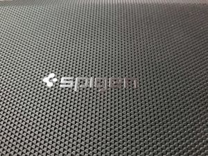 Spigen Rugged Armor Case