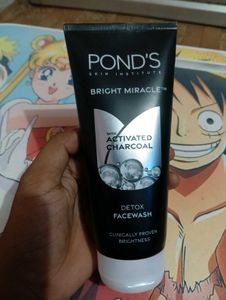 POND&#39;S Bright Miracle Detox Facewash with 10X