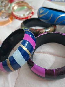 2000s Y2K pinterest bangles