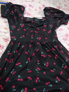 black floral sweetheart neck dress