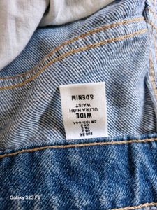 Light Wash Raw H&amp;MJeans