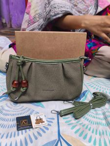 Stylish Handbag + crossbody