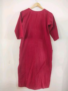 Women&#39;s Red Kurta