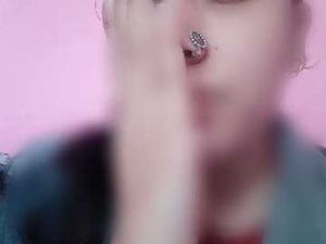 the ring is too beautiful ❤️and tha nose pin wow😍