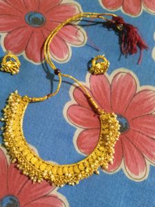 Earrings And Jewellery Set☺☺