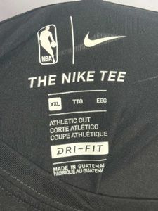 Pistons Basketball T-Shirt
