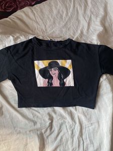 Trendy Graphic Cropped Sweatshirt