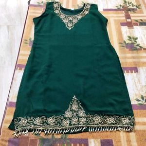 Elegant Green Embroidered Shalwar Kameez
