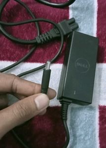 DELL LAPTOP CHARGER NEW AND ORIGINAL 45 WATT