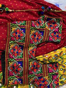 *LAST PRICE* 3 piece Navratri Lehenga Choli Set
