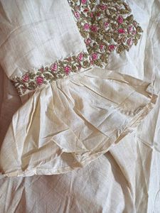 💥🆕️ Elegant Embroidered Maxi Dress