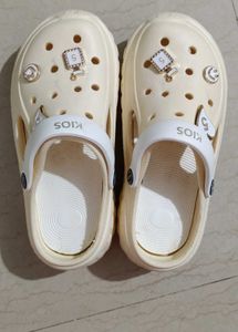 Crocks