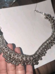 Silver choker