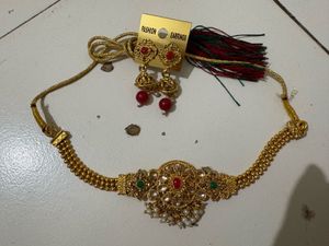 Necklace &amp; Earring Set