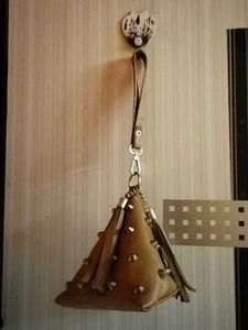 Unique Pyramid Shoulder Bag