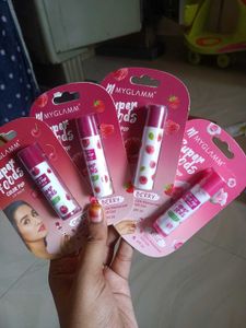 4 Super Foods Lip Balm