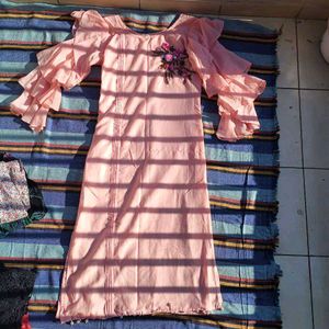 Elegant Pink Embroidered Kurti