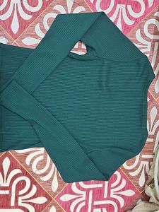 Mast And Harbour Green Top