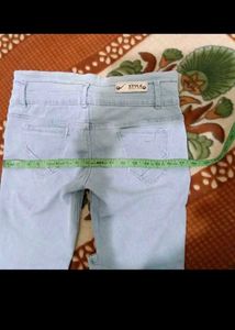Stylish Light Blue Skinny Jeans
