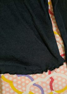 CUTE BLACK FIT TOP WITH ZIPPER😍