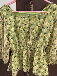 Floral Green Top