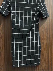 Grid Print Bodycon Dress