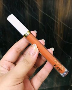 2 My Glamm Liquid Matte Lipstick