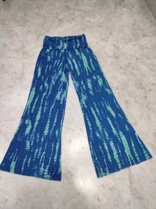 Net Flared Abstract Design Pant