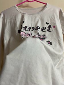 White T-shirt (women’s)