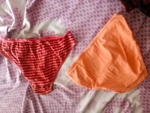 2 Pairs of Women&#39;s Panties
