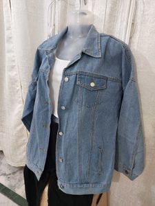 Denim Jacket - Loose fit