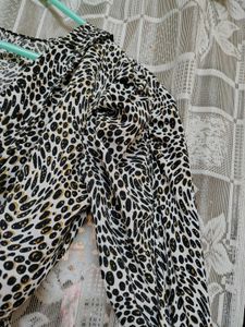 Korean One Piece Dress And It&#39;s Stretchable