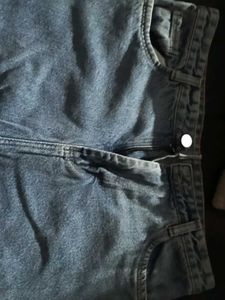 Distressed Wide Leg Jeans