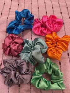 Satin Scrunchie Set (7)
