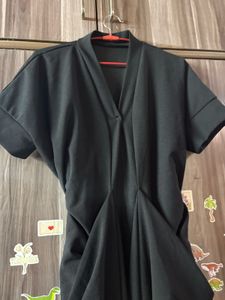Elegant Black Dress