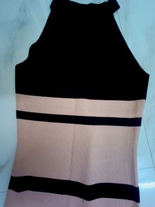 Bodycon Dress In Pink With Black Stripes In Size Small But The Material Is Stretchable#bodycon#partywear#dresses